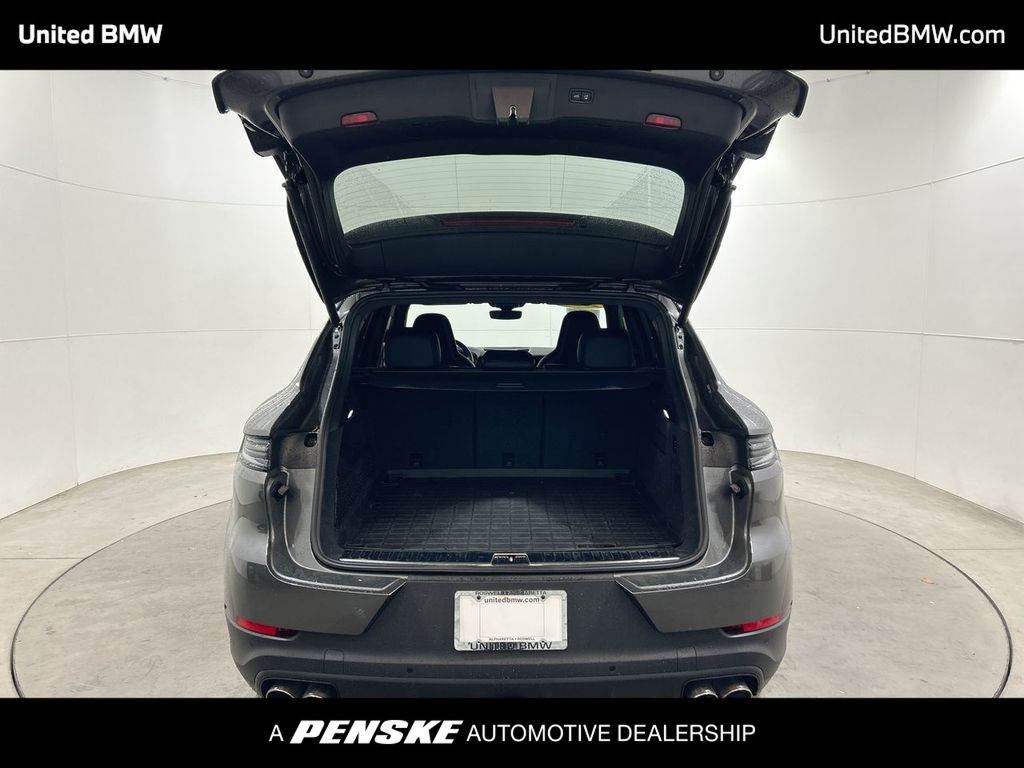 Thumbnail: 2024 Porsche Cayenne - 22
