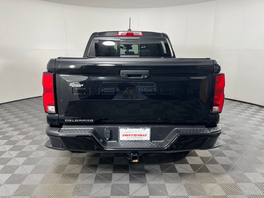 Thumbnail: 2026 Chevrolet Colorado - 9