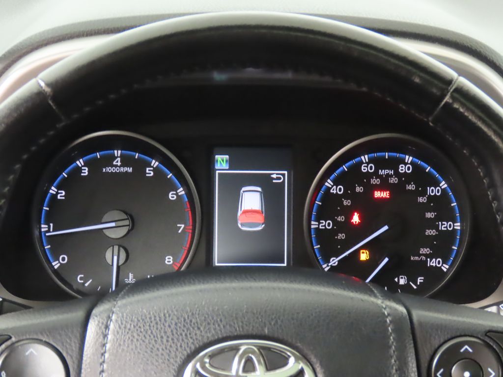Thumbnail: 2018 Toyota RAV4 - 13