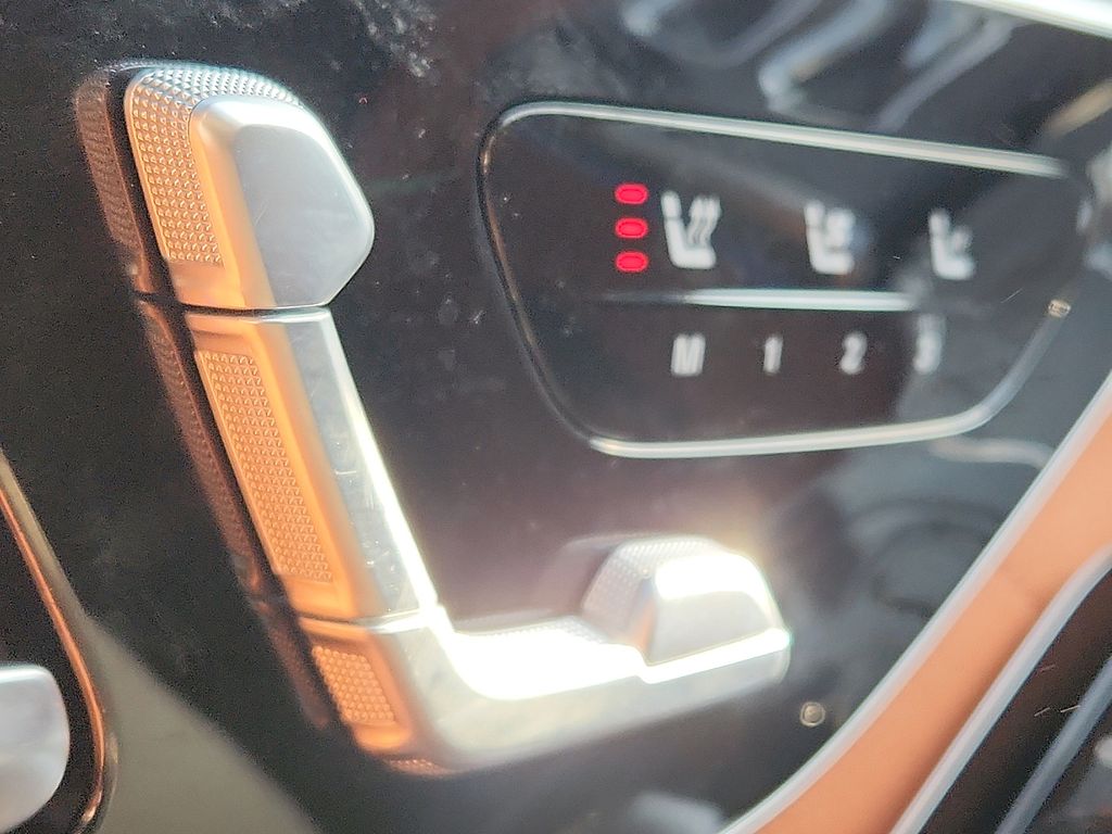 Thumbnail: 2022 Mercedes-Benz S-Class - 24