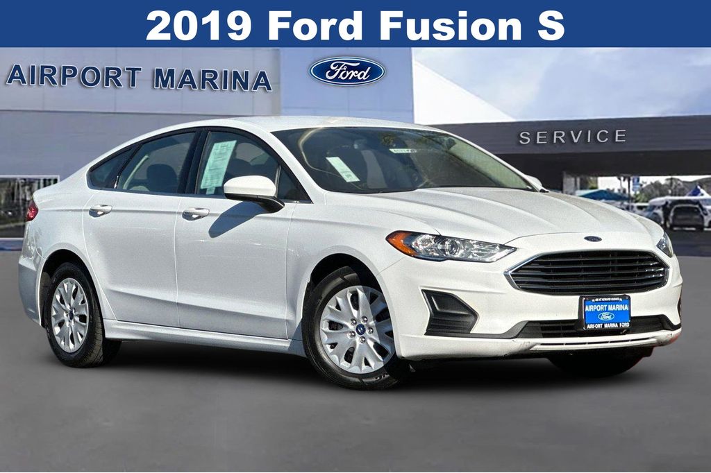 2019 Ford Fusion S 2