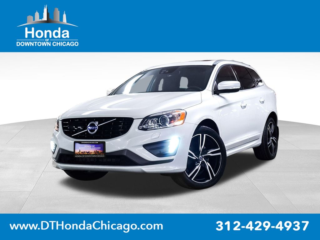 2017 Volvo XC60 T6 R-Design