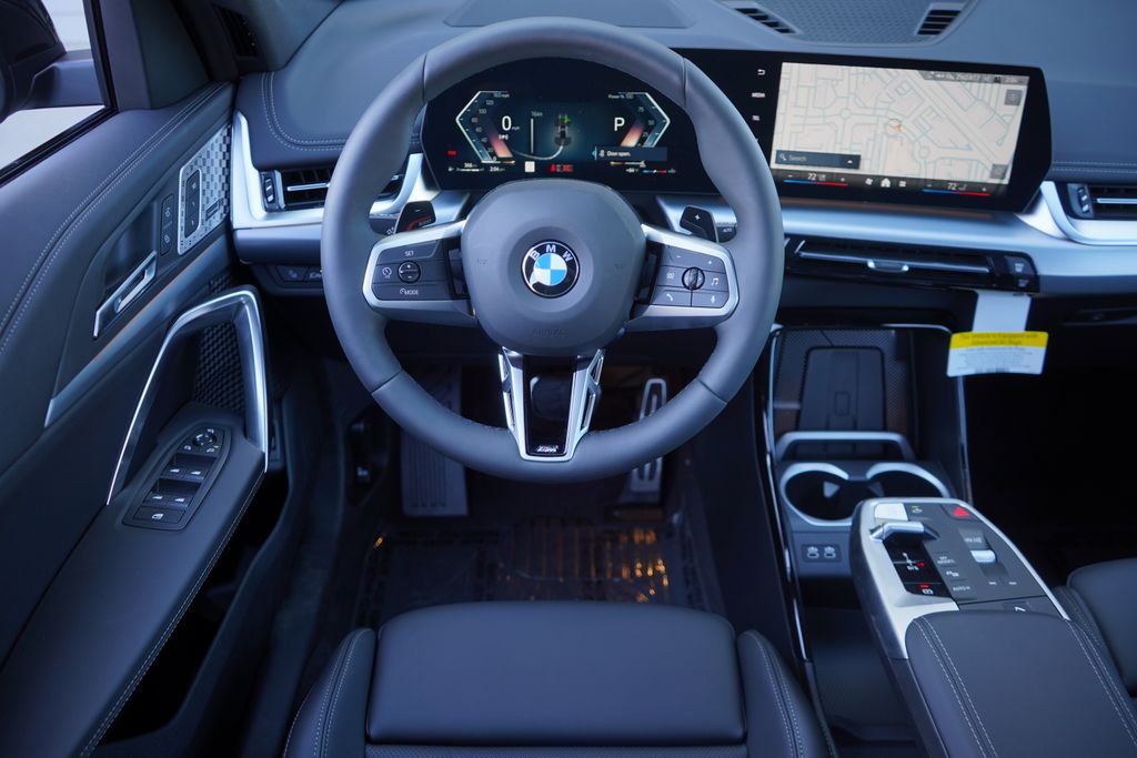 2025 BMW X1 xDrive28i 16