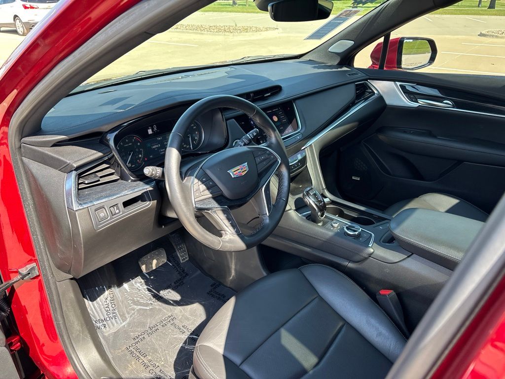 Used 2024 Cadillac XT5 SUV