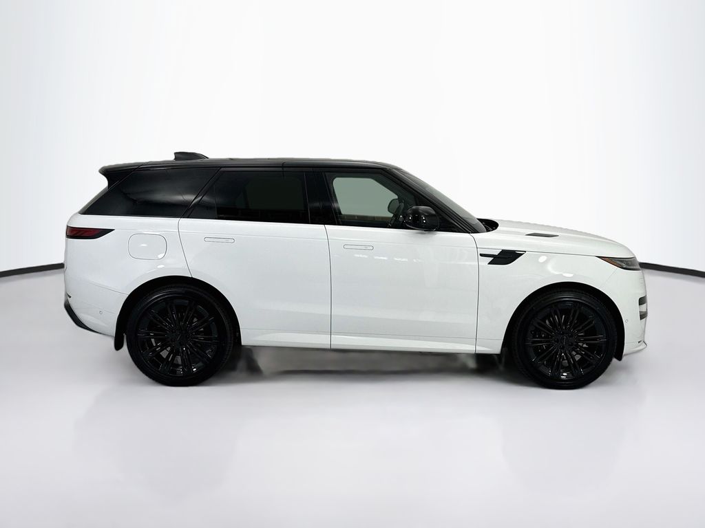 Thumbnail: 2026 Land Rover Range Rover Sport - 4