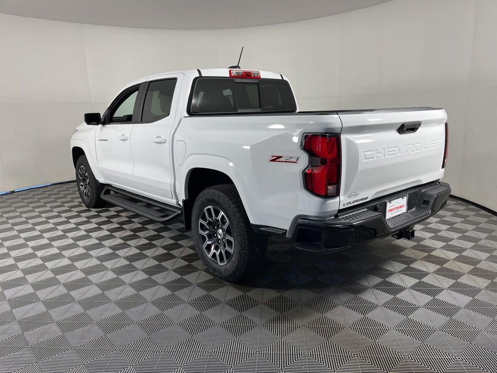 Thumbnail: 2026 Chevrolet Colorado - 3