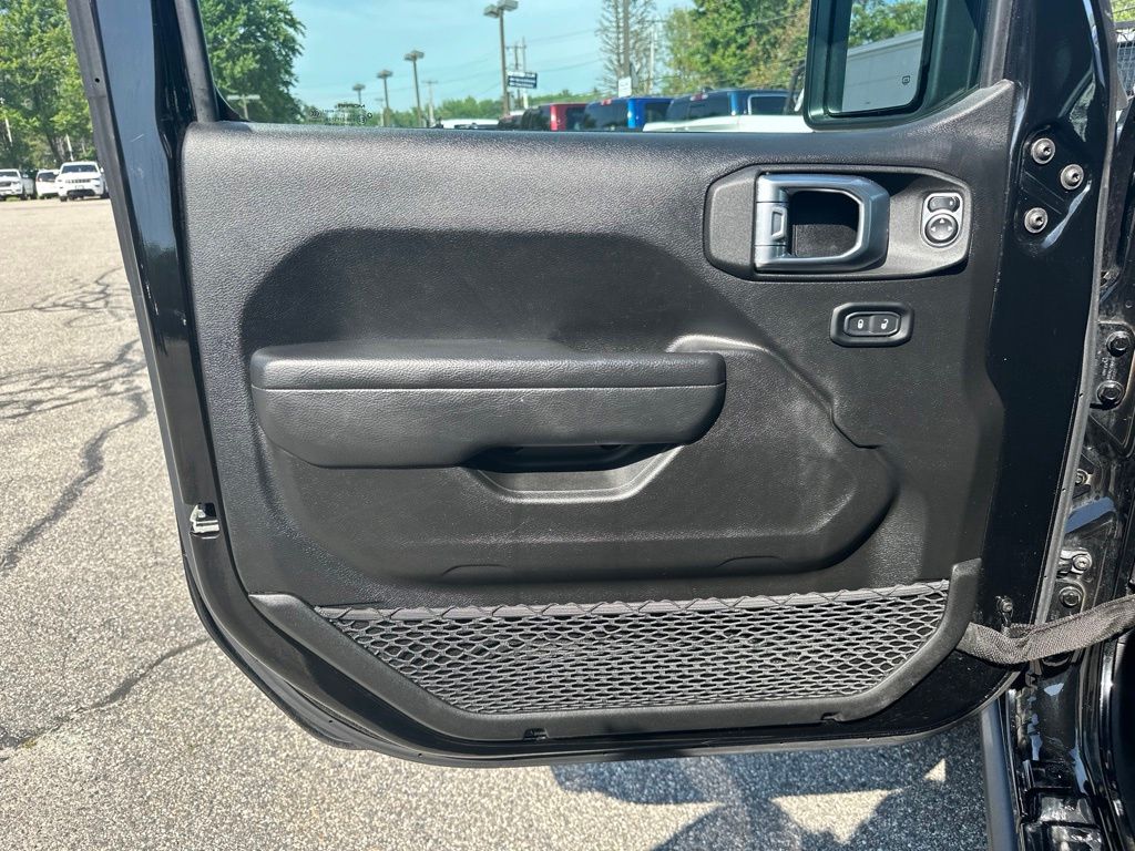 Used 2023 Jeep Wrangler SUV