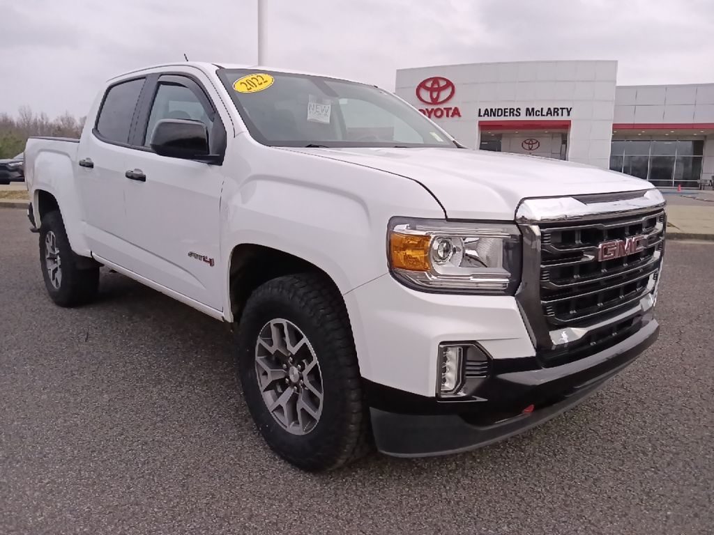 2022 GMC Canyon AT4 Crew Cab 4WD with Cloth