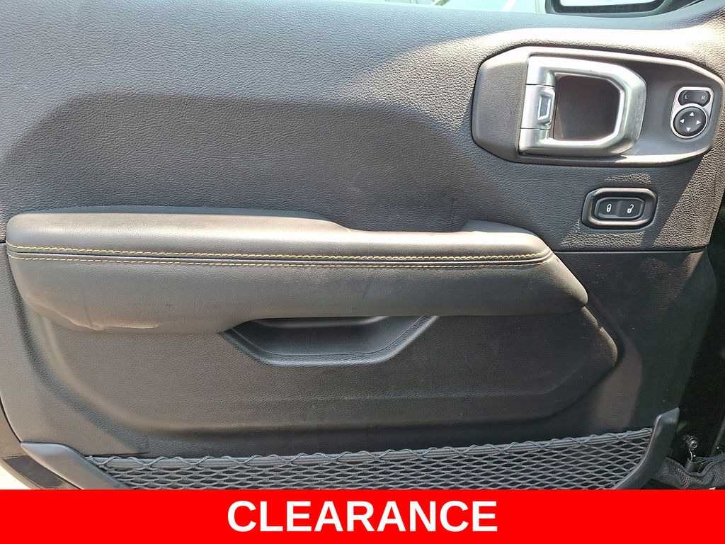 Used 2024 Jeep Wrangler SUV