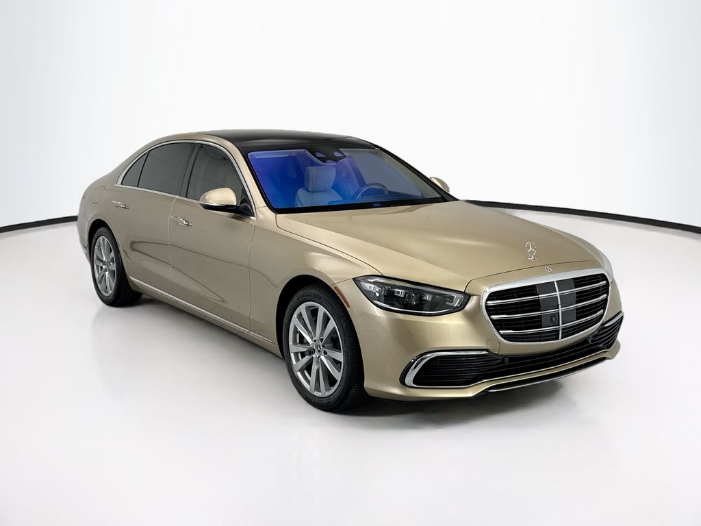 Thumbnail: 2023 Mercedes-Benz S-Class - 3
