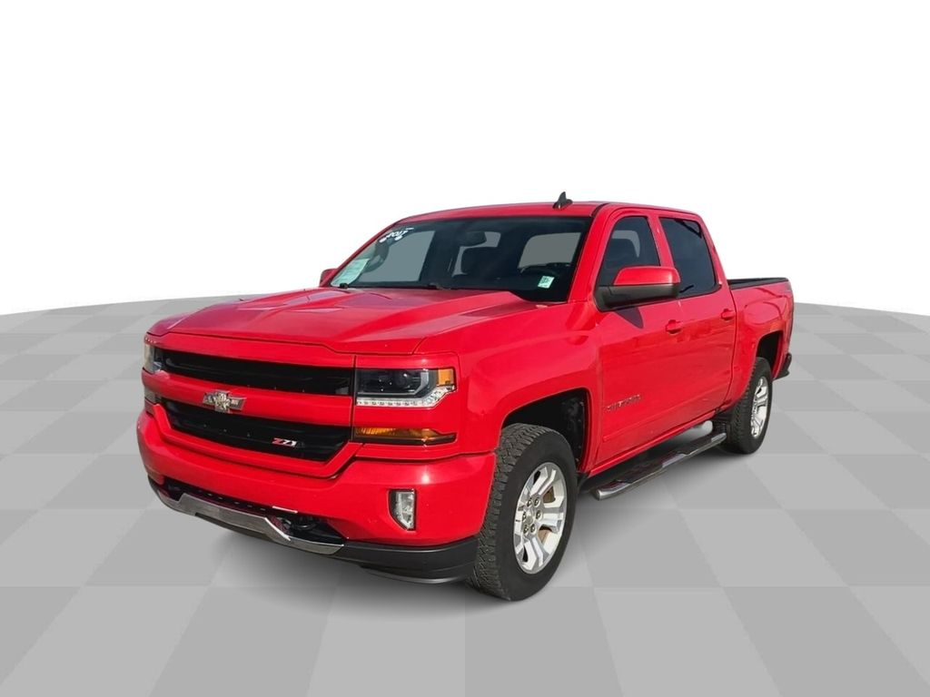 2017 Chevrolet Silverado 1500 LT 4