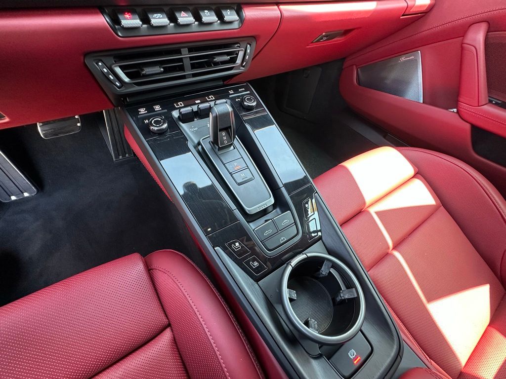 Thumbnail: 2024 Porsche 911 - 30