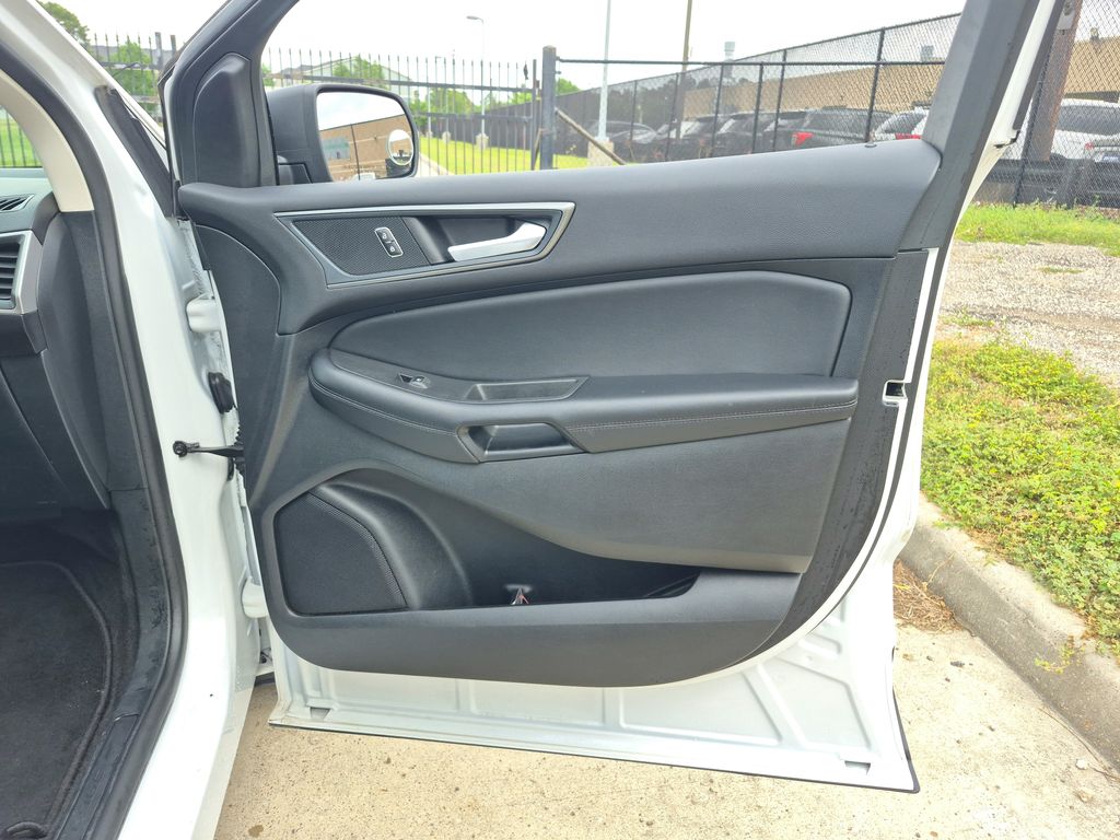 2024 Ford Edge SE White at Shottenkirk Kia Fort Bend