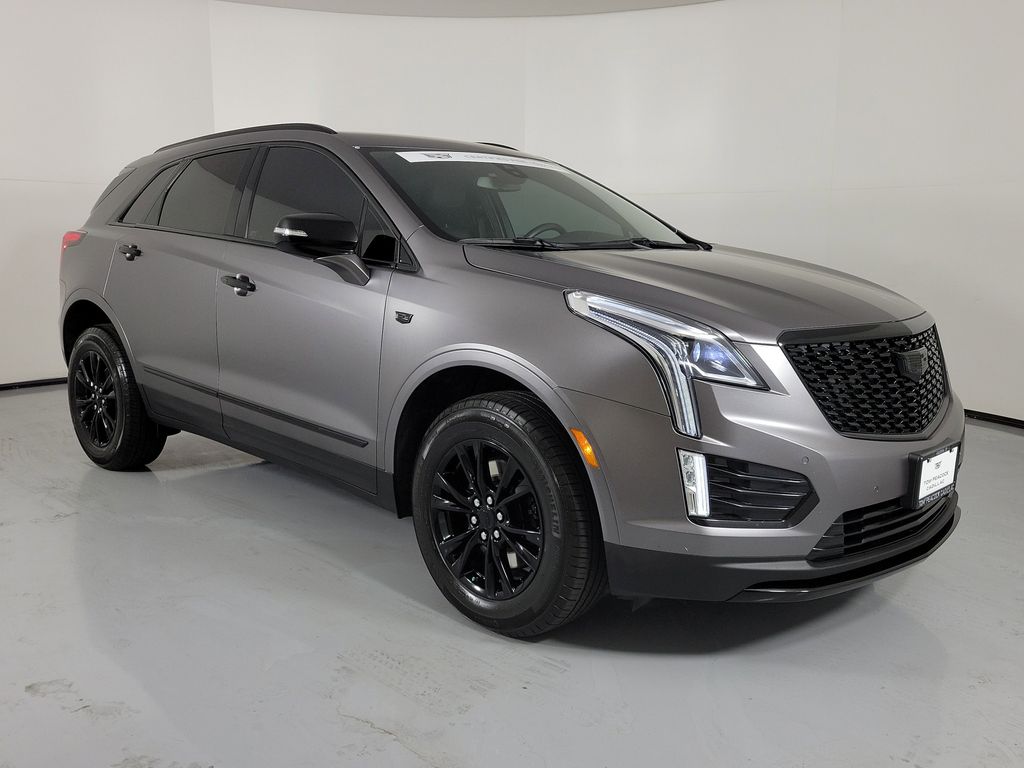 2023 Cadillac XT5 Luxury White at Tom Peacock Cadillac