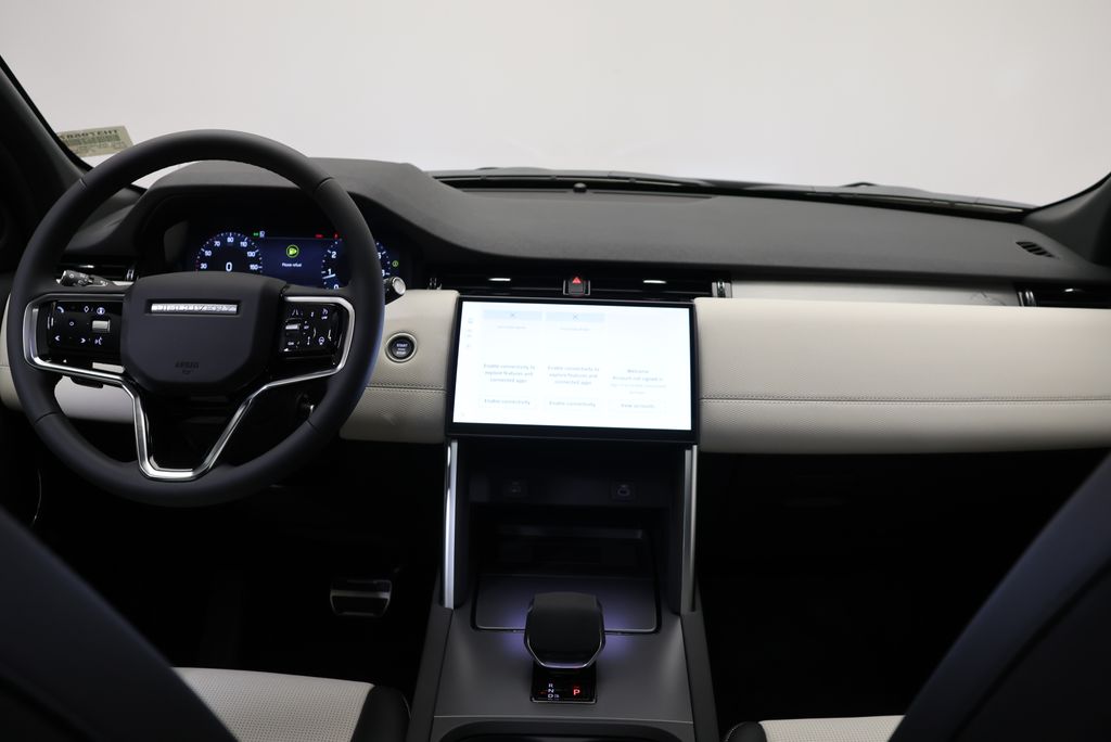 Thumbnail: 2026 Land Rover Discovery Sport - 14