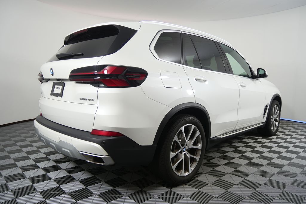 Thumbnail: 2024 BMW X5 - 3