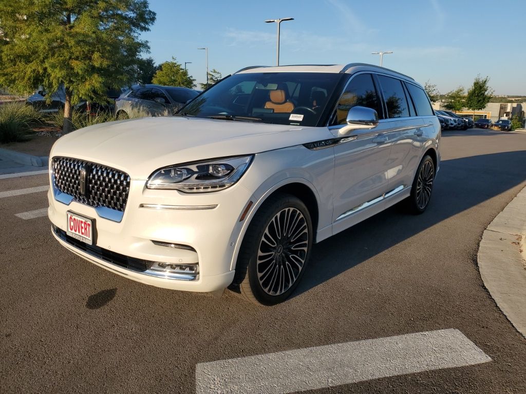 Used Car 2020 Lincoln Aviator  Black Label For Sale Under $35,000 In Austin, Texas