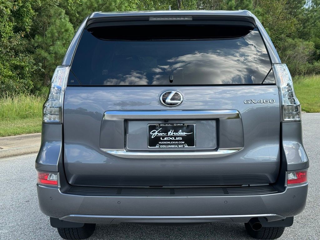 2023 Lexus GX 460 8