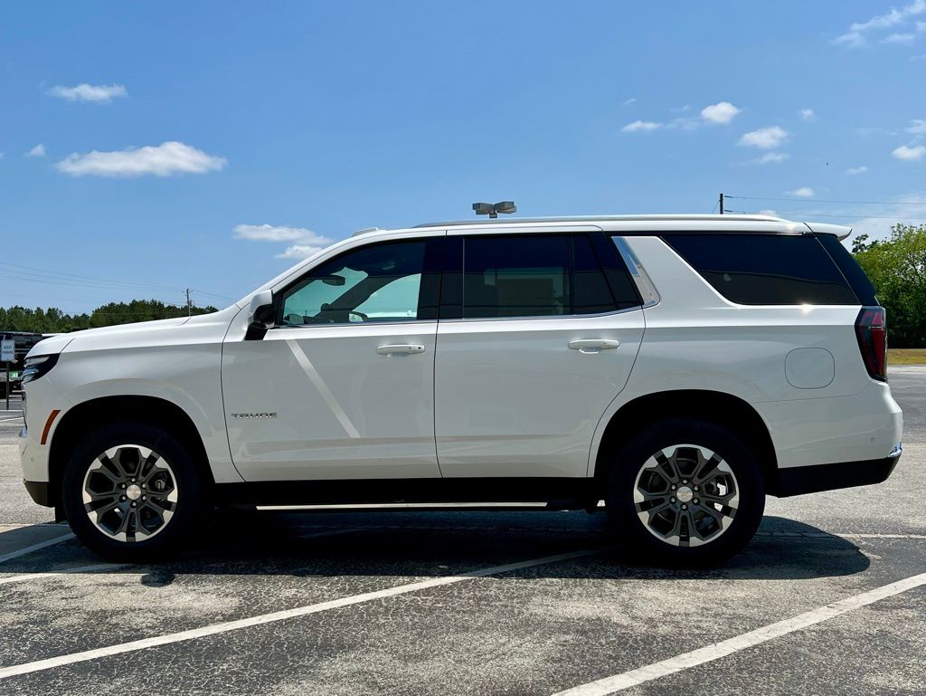 2025 Chevrolet Tahoe LS photo