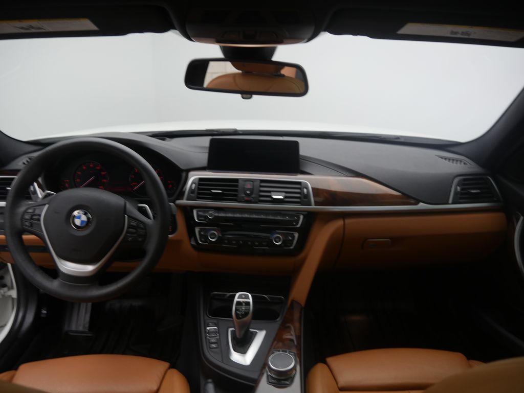Thumbnail: 2019 BMW 3 Series - 29