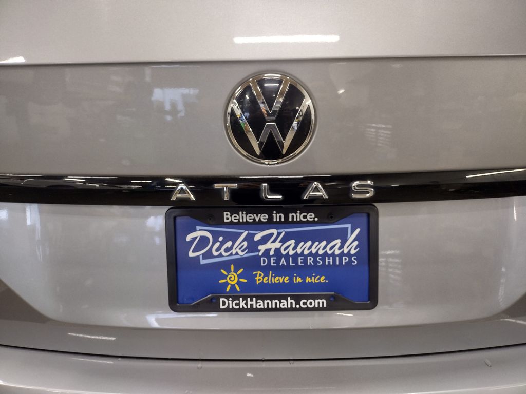 2023 Volkswagen Atlas 3.6L V6 SEL R-Line