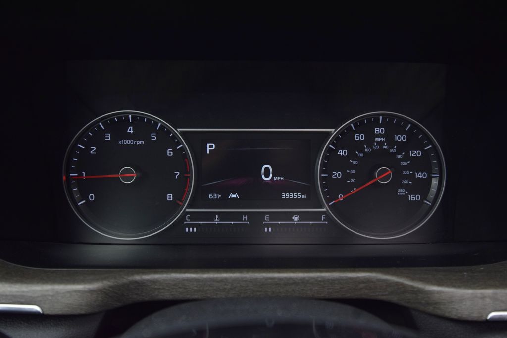 used 2023 Kia Sorento car, priced at $28,000