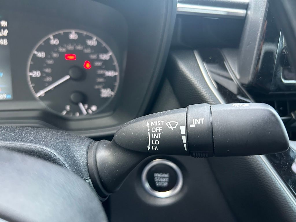 2023 Toyota Corolla SE 24
