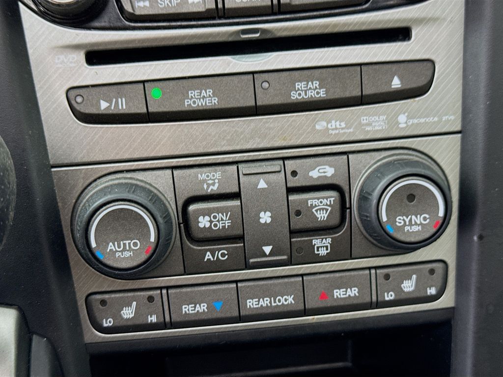 Used Car 2012 Honda Pilot  Touring For Sale Under $12,000 In Austin, Texas