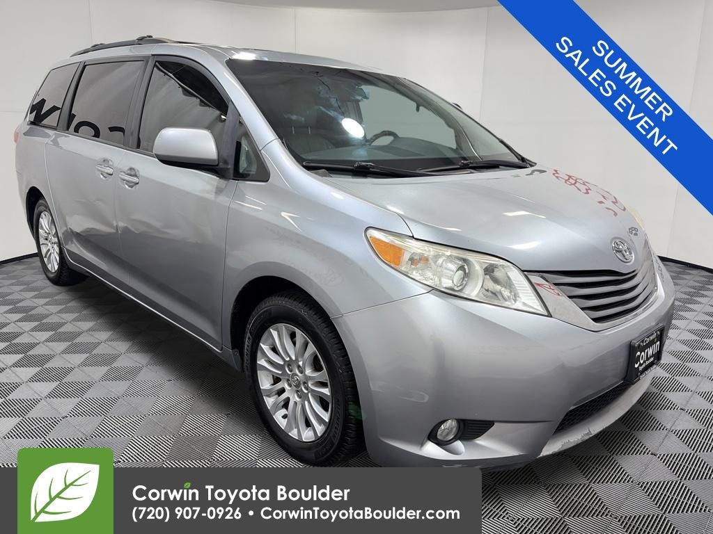 2011 Toyota Sienna 7-Passenger V6 FWD