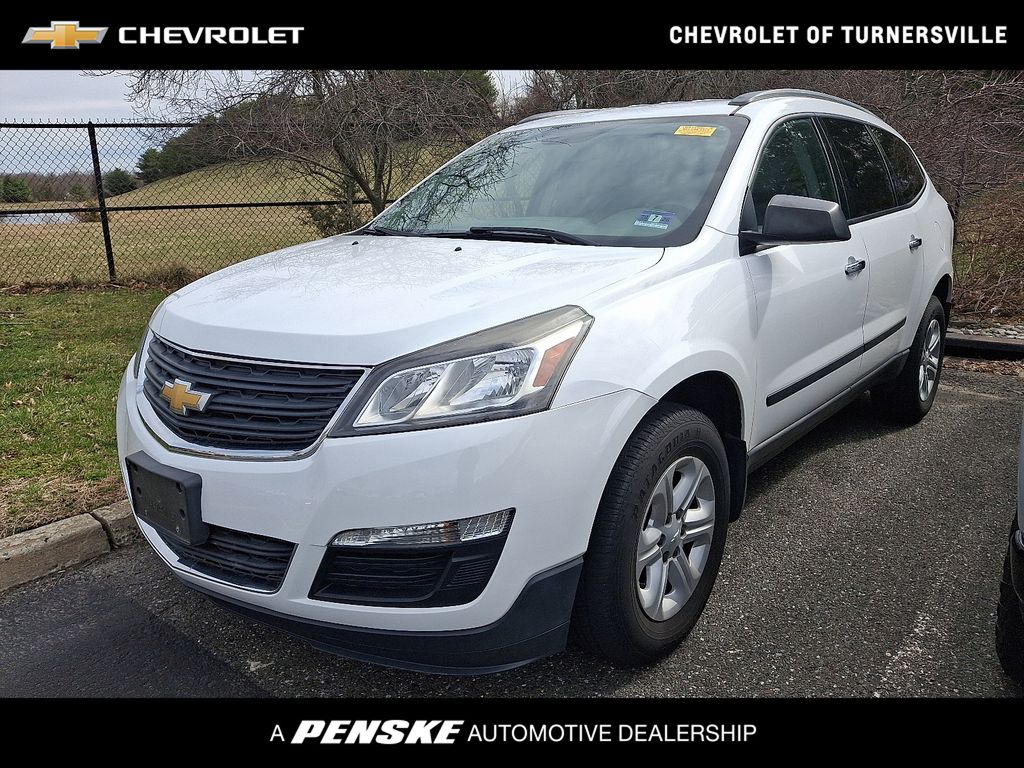 2017 Chevrolet Traverse LS -
                  Turnersville, NJ