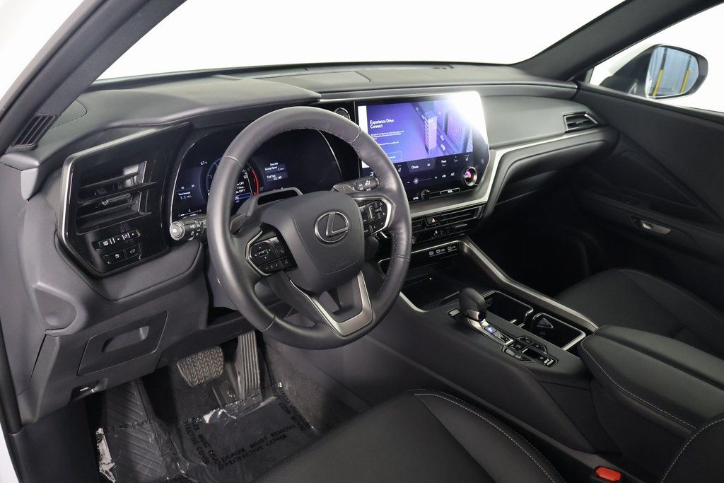 Thumbnail: 2025 Lexus TX - 7