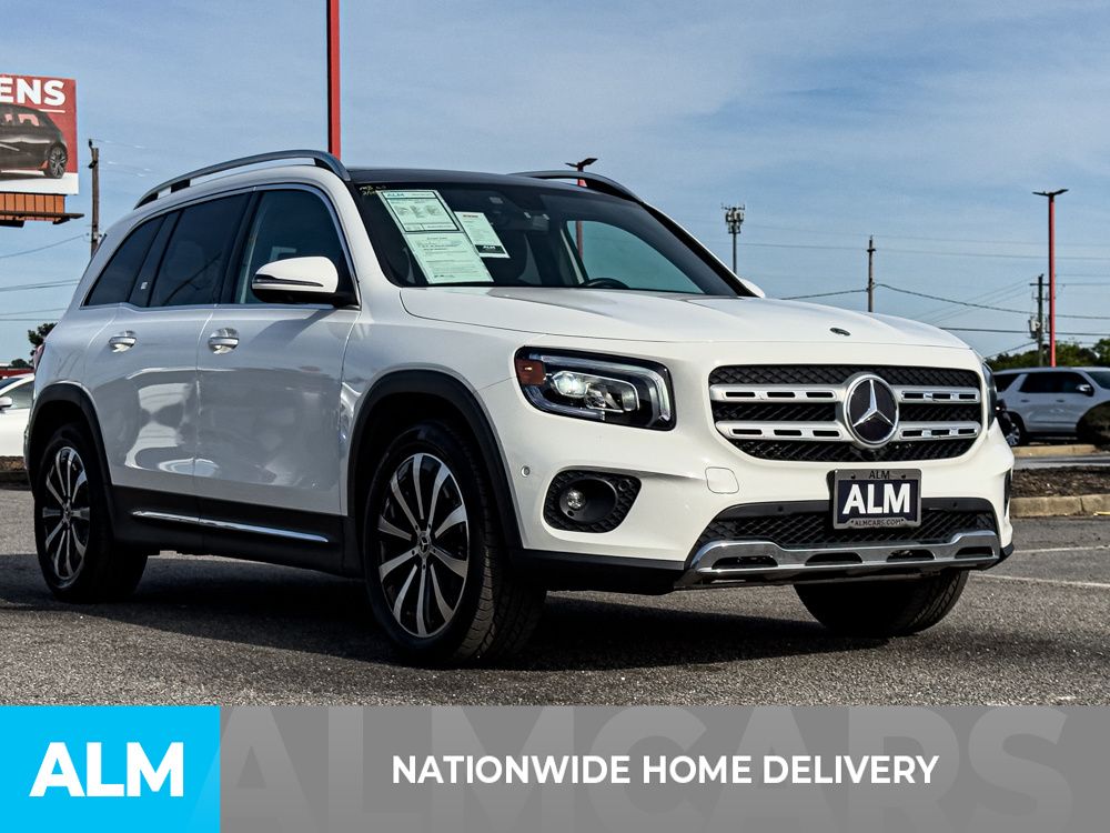 Used 2022 Polar White Mercedes-Benz GLB 250 image 4