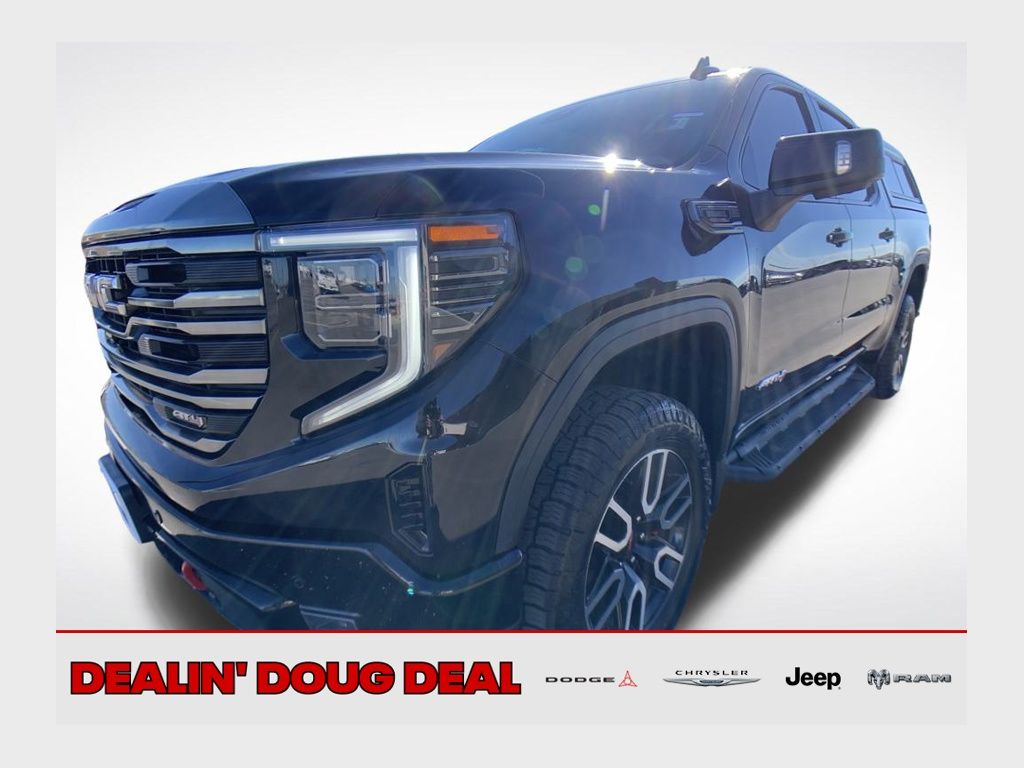 2023 GMC Sierra 1500 AT4 Crew Cab 4WD