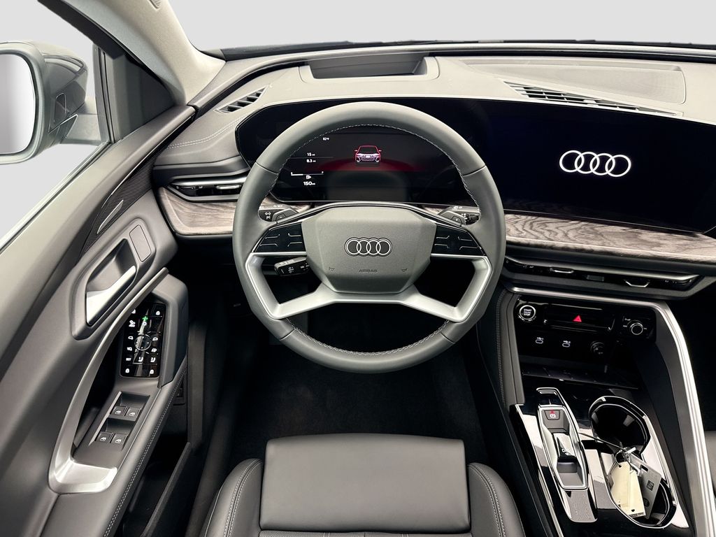 Thumbnail: 2025 Audi Q5 - 10