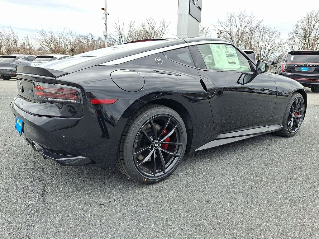 2026 Nissan Z — photo 4