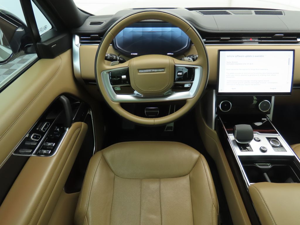 Thumbnail: 2023 Land Rover Range Rover - 10