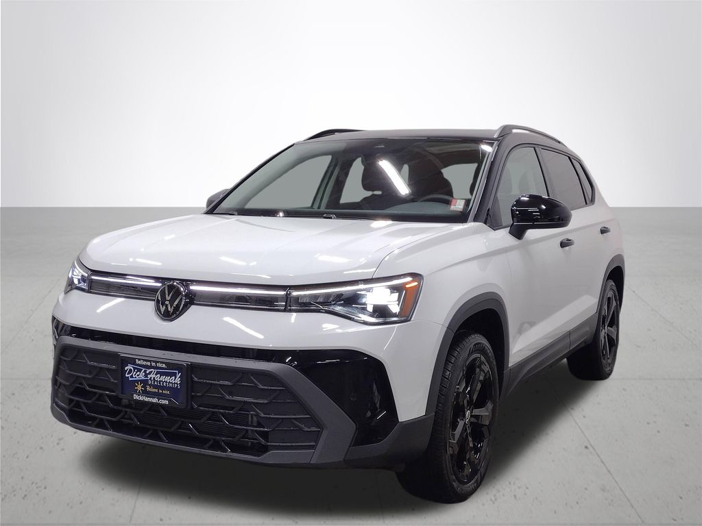 2025 Volkswagen Taos 1.5T SE Black