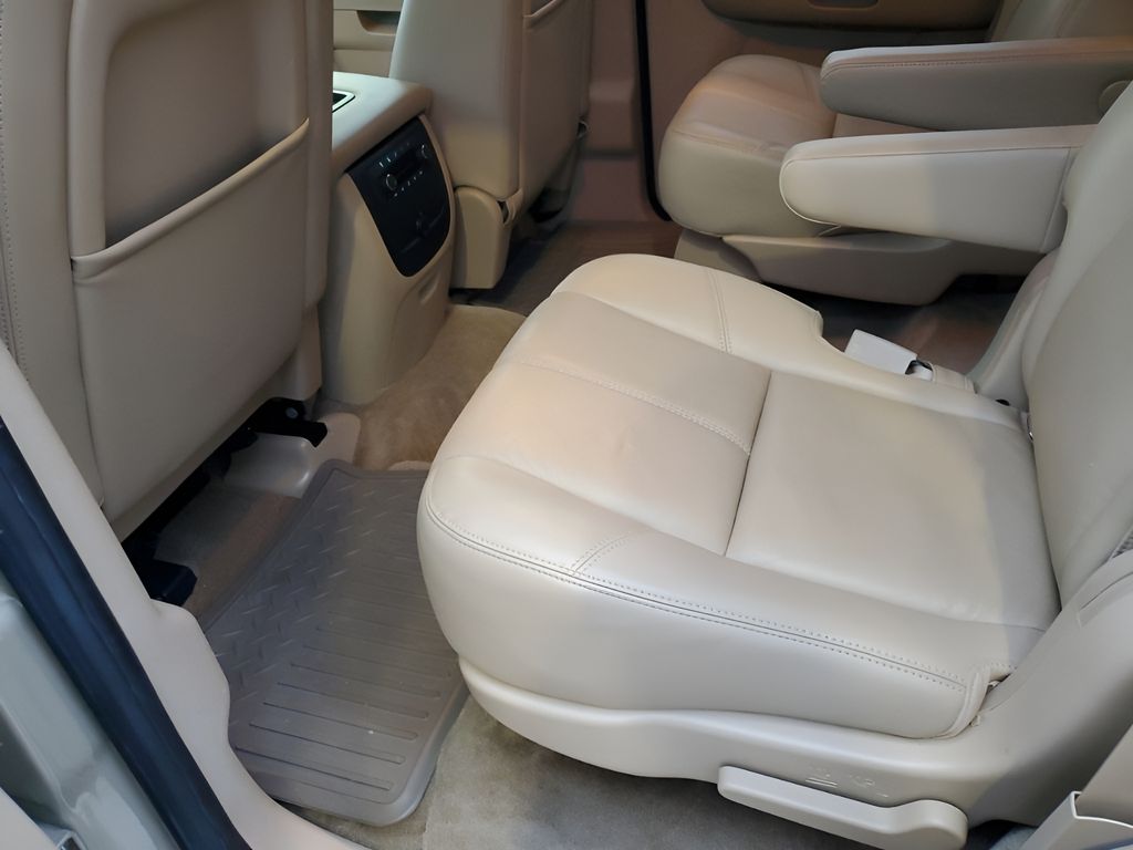 Used Car 2013 Chevrolet Tahoe  Lt For Sale Under $15,000 In Austin, Texas