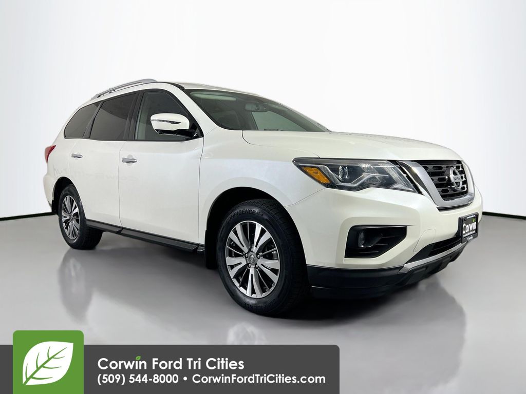 2017 Nissan Pathfinder SL 4WD