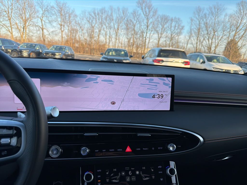 Thumbnail: 2026 Genesis GV70 - 15