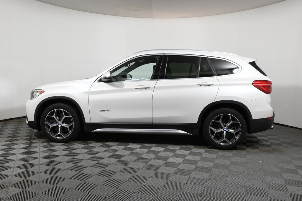 Thumbnail: 2018 BMW X1 - 2