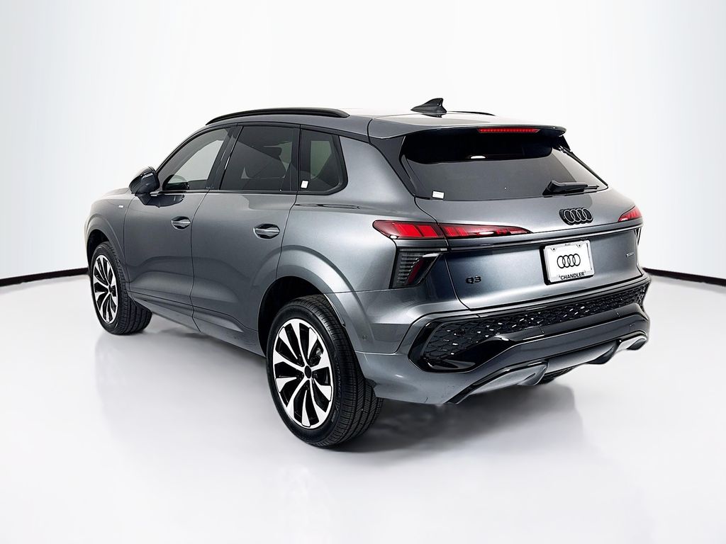 Thumbnail: 2026 Audi Q3 - 7