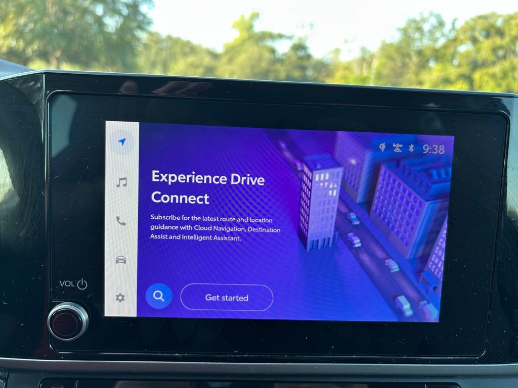 Thumbnail: 2025 Toyota Camry - 23