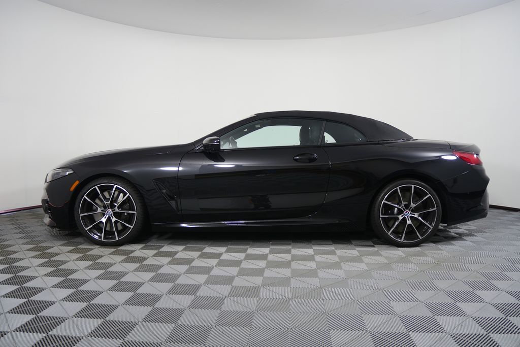 Thumbnail: 2023 BMW 8 Series - 8