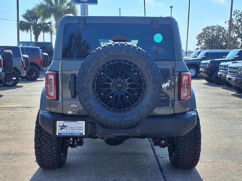 2026 Ford Bronco Outer Banks - 4