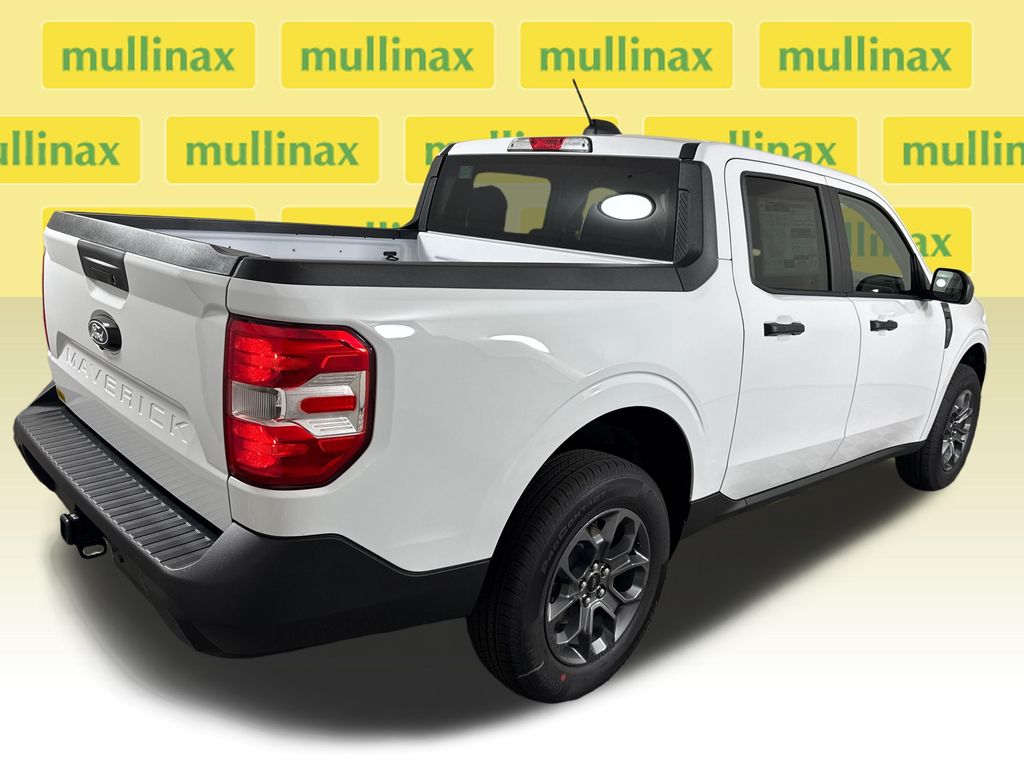New 2026 White Ford XLT image 16