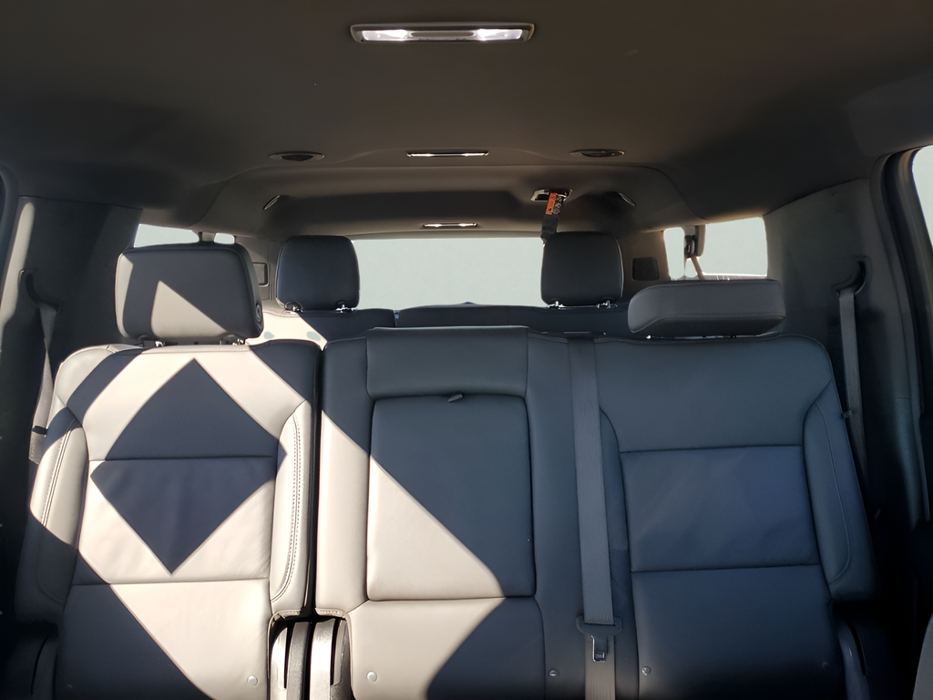 Used Car 2025 Chevrolet Suburban  Z71 For Sale Under $70,000 In Austin, Texas