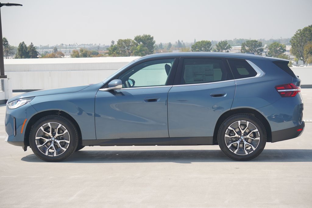 Thumbnail: 2026 BMW X3 - 4