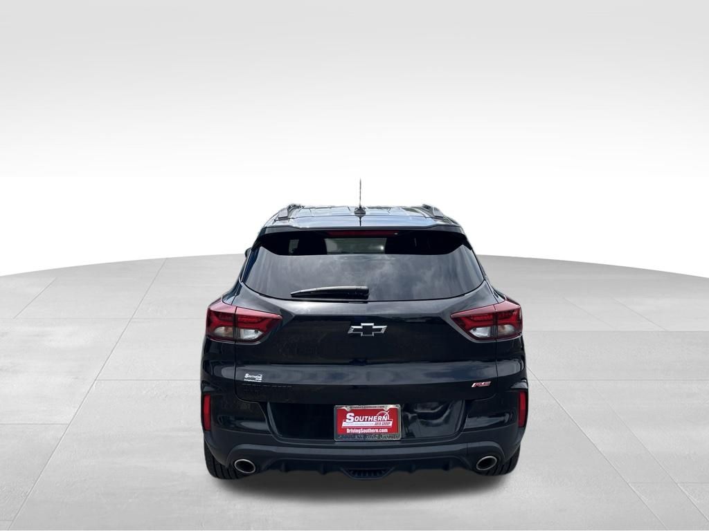 Used 2022 Black Chevrolet RS image 40