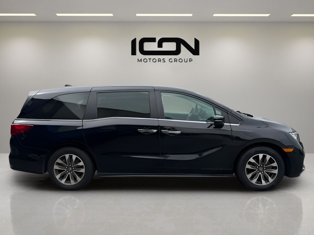 Used 2024 Honda Odyssey Van